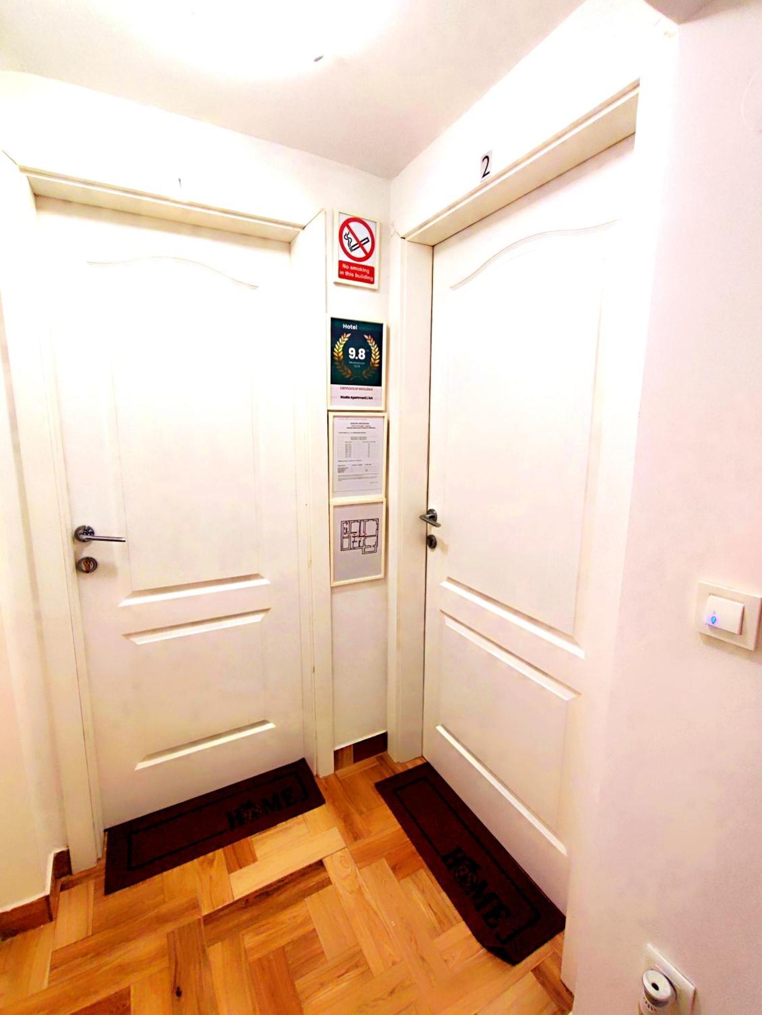 Studio Apartmani L'Art ซาเกร็บ ภายนอก รูปภาพ