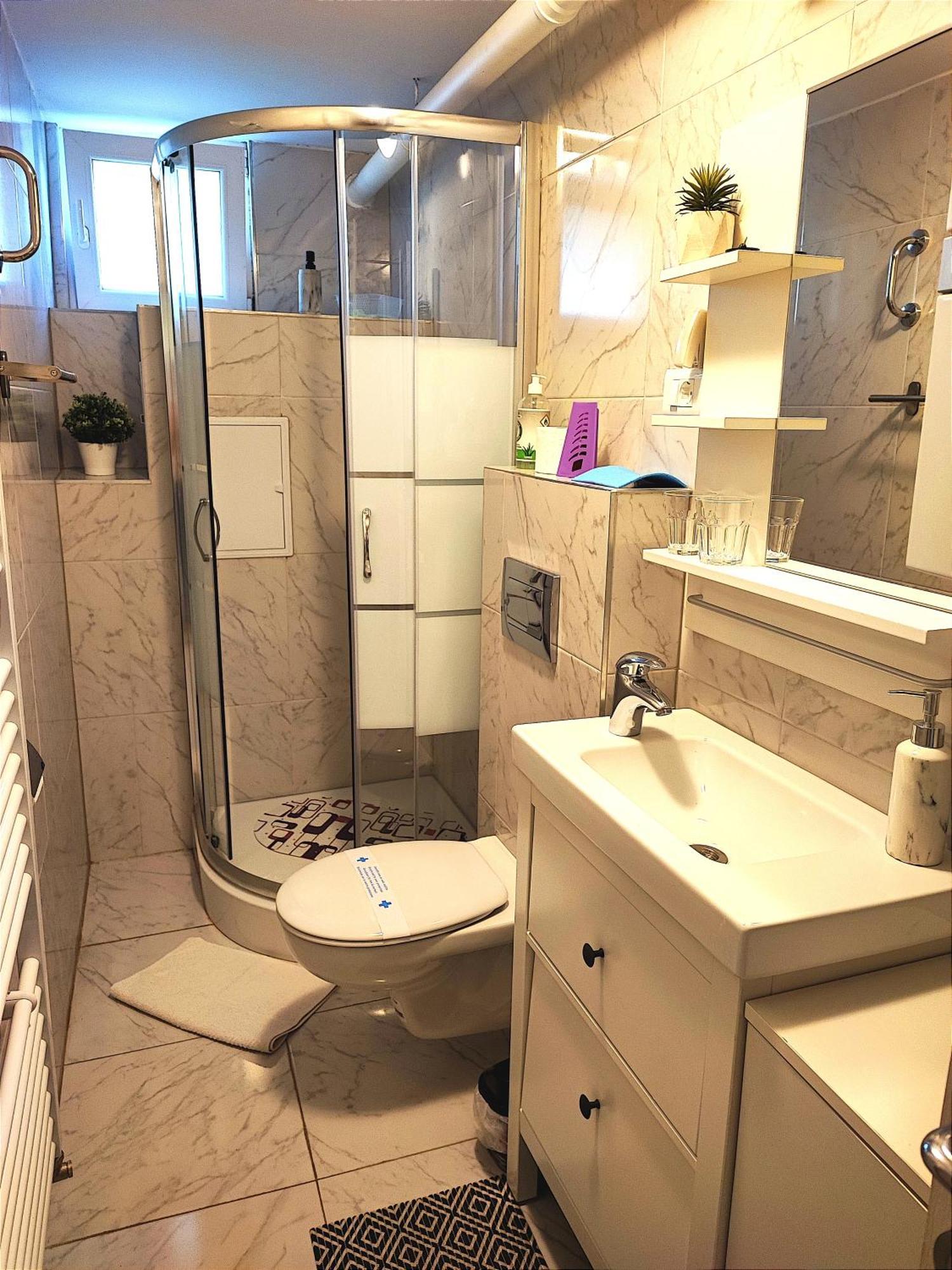 Studio Apartmani L'Art ซาเกร็บ ภายนอก รูปภาพ